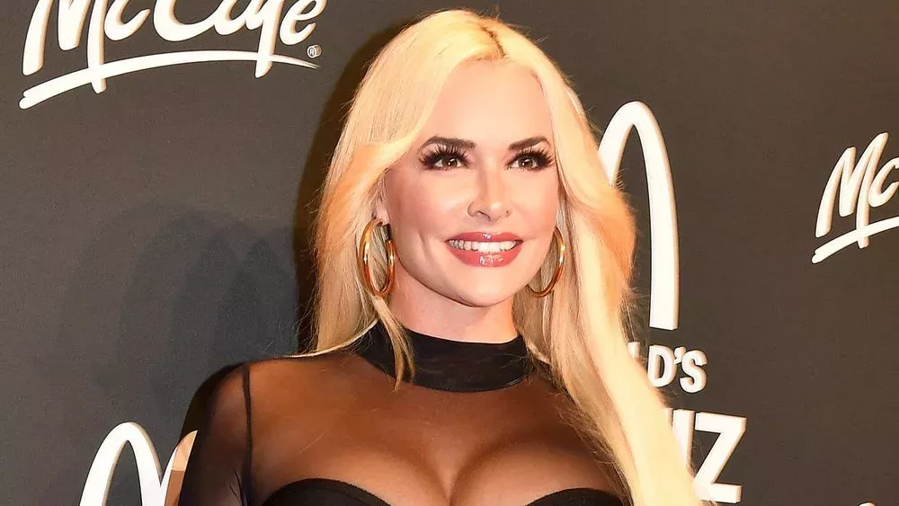 Daniela Katzenberger freut sich: Dieses alte Kleidungsstück passt ihr wieder
