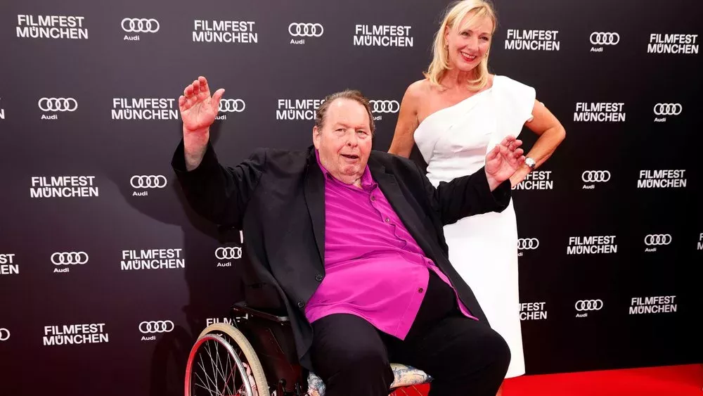 Das Schwergewicht des deutschen Kabaretts: Ottfried Fischer feiert 70. Geburtstag