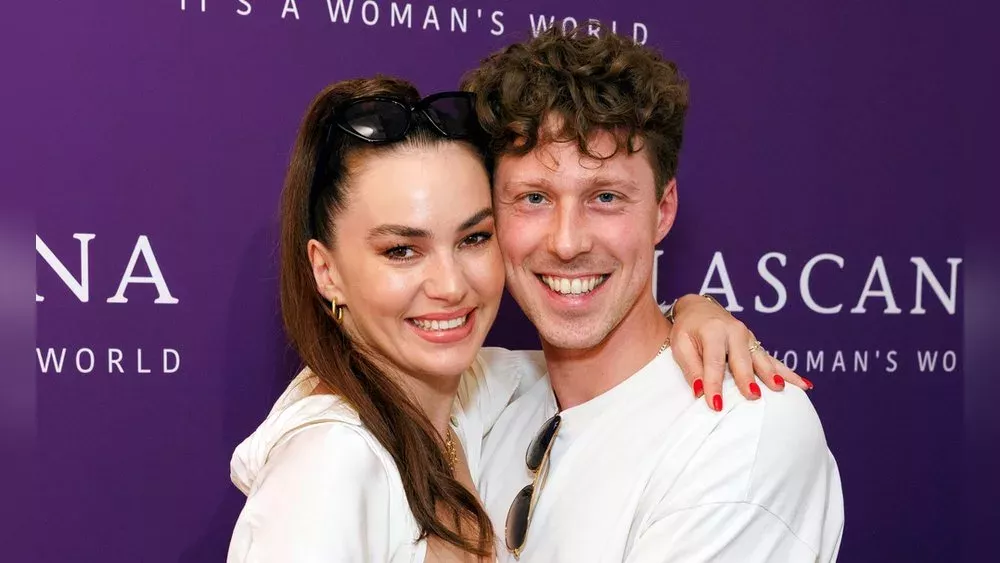 Nachwuchs bei "Let's Dance": Renata Lusin ist schwanger