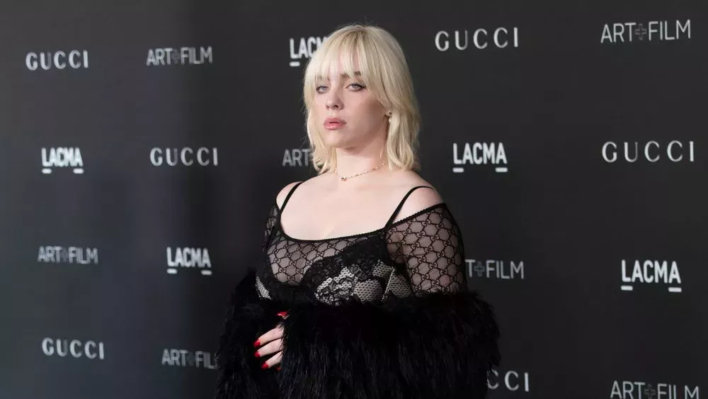 Zu weiblich, zu sexy? Billie Eilish knöpft sich "idiotische" Hater vor