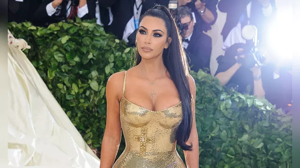 Kim Kardashian: "Manchmal weine ich mich nachts in den Schlaf"