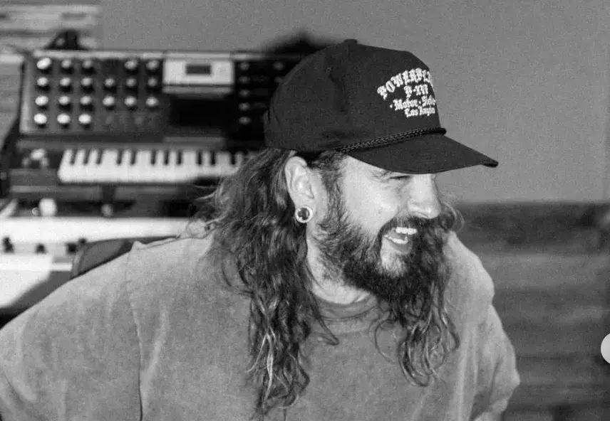 „wie vom Teufel besessen“ – Tom Kaulitz kämpft erneut mit unerträglichen Schmerzen