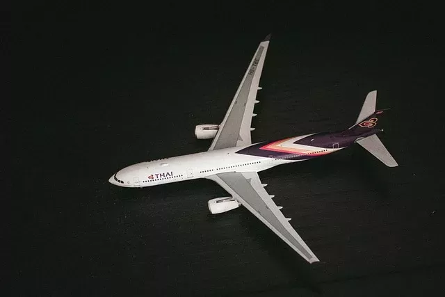 Der thailändische König hat sich eine Boeing 737 in seinen Garten stellen lassen