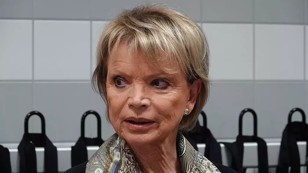 Uschi Glas über das Internet