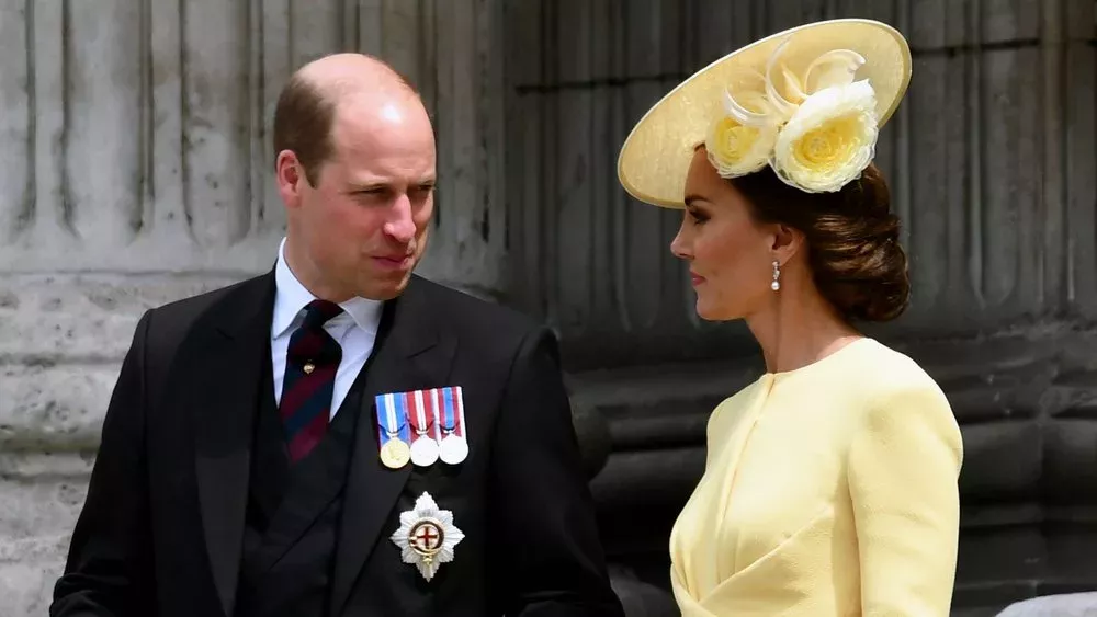 Kate in der Klinik: So rührend kümmert sich William um die Kinder
