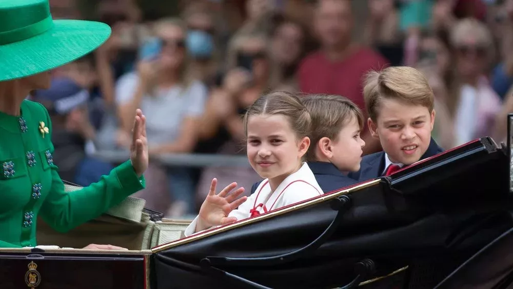 Kein Dinner mit Erwachsenen? Kindertisch für britische Mini-Royals