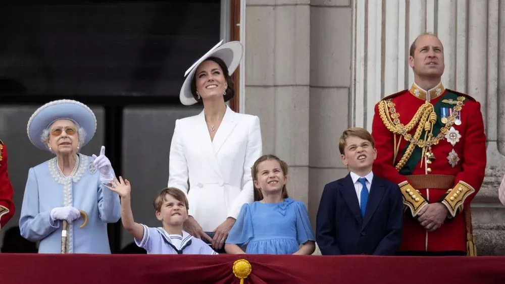 Prinz George: Muss er keinen Militärdienst absolvieren?