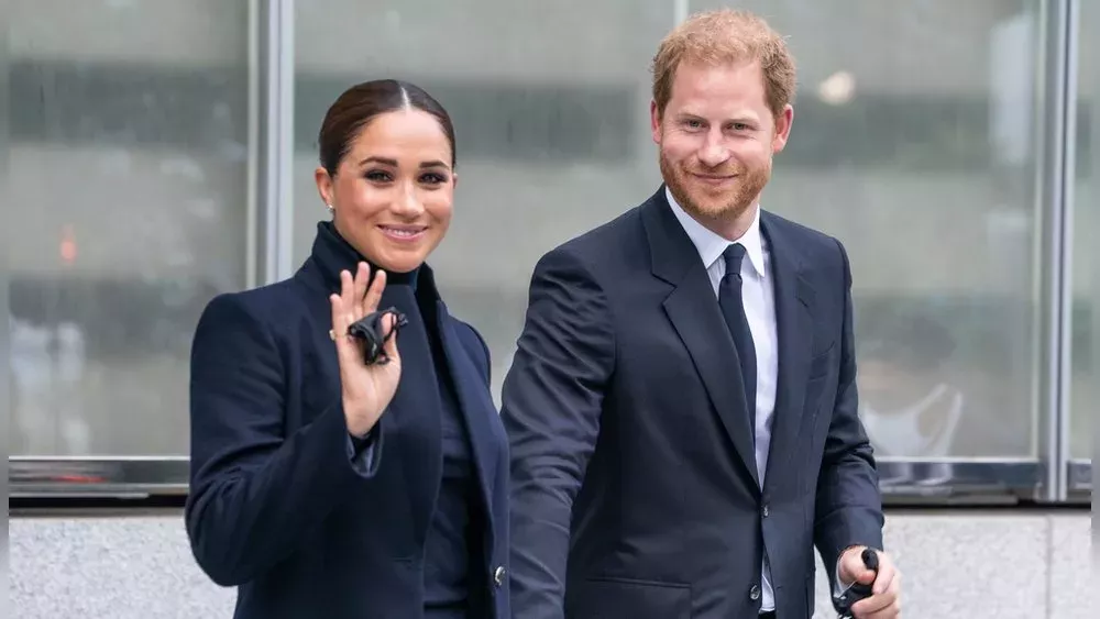 Harry und Meghan: Erste gemeinsame Fotos nach der Krönung