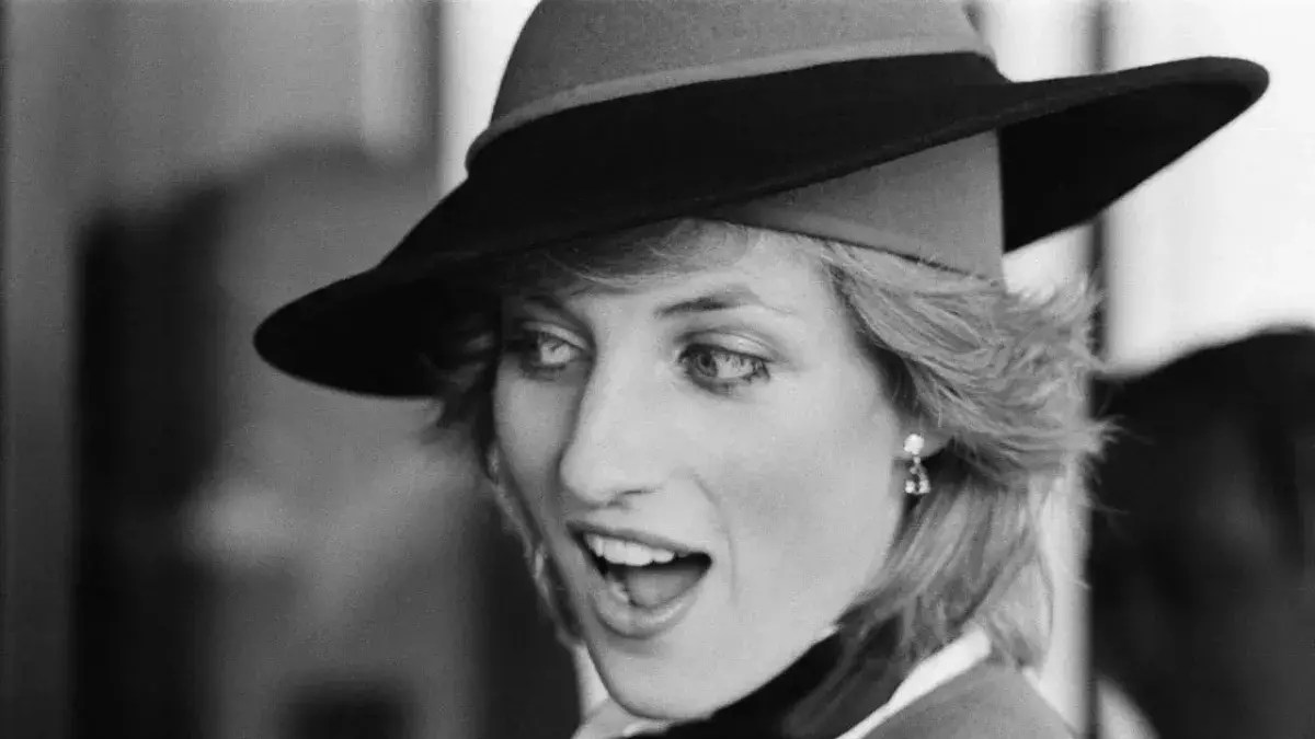 Lady Diana zu Besuch bei HTV im Culverhouse Cross in Cardiff, 1985