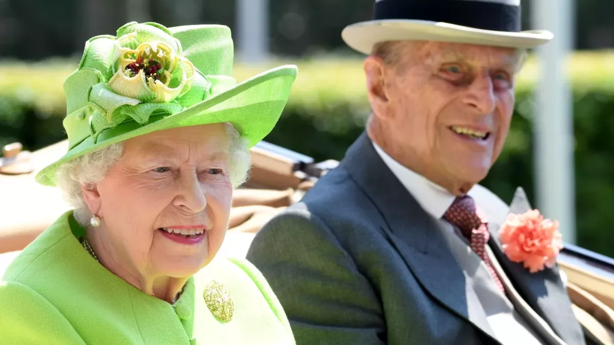 Liebesgeschichte von der Queen und Prinz Philipp