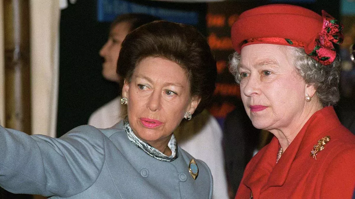 Queen mit Schwester 