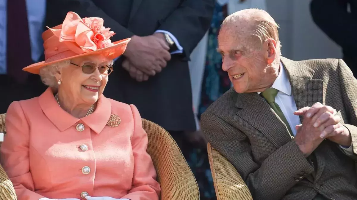 Zum 100. Geburtstag von Prinz Philip: So romantisch ist das Geschenk der Queen für ihren verstorbenen Ehemann