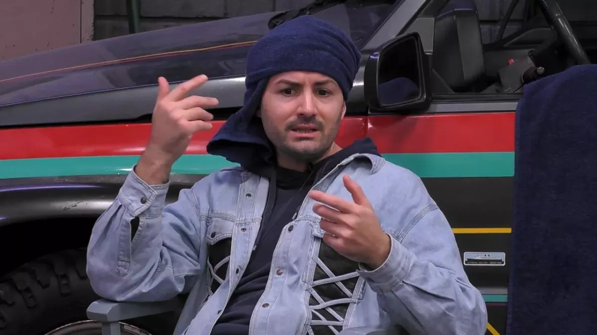 Menderes Bacgi spricht offen über seine Kindheit