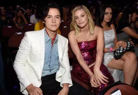 Lili Reinhart und Cole Sprouse haben sich nach zwei Jahren Beziehung im Juli 2019 getrennt @Gettyimages